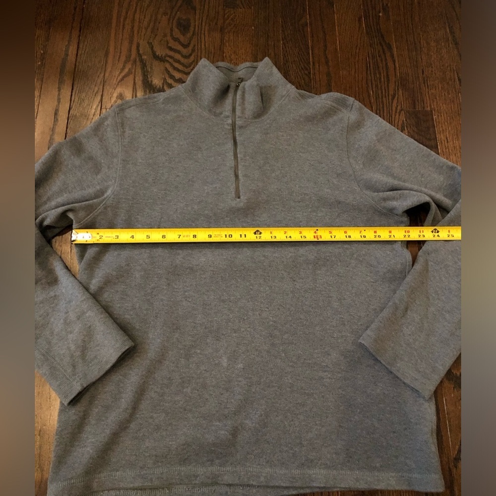 Banana Republic Men’s L Dark Gray High-Collar 1/4 Zip Long-Sleeve Sweater - EUC! - Picture 5 of 10